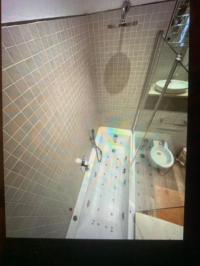 Apartment S.ambrogio/duomo •jacuzzi • Luxury •design Mailand