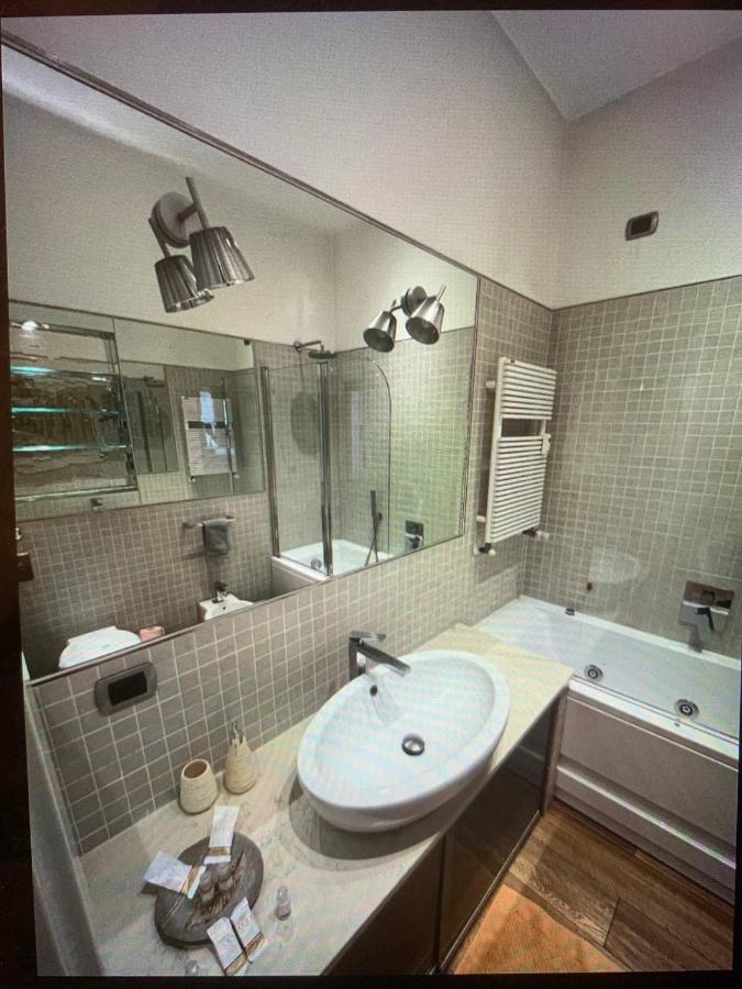 Apartment S.ambrogio/duomo •jacuzzi • Luxury •design Mailand